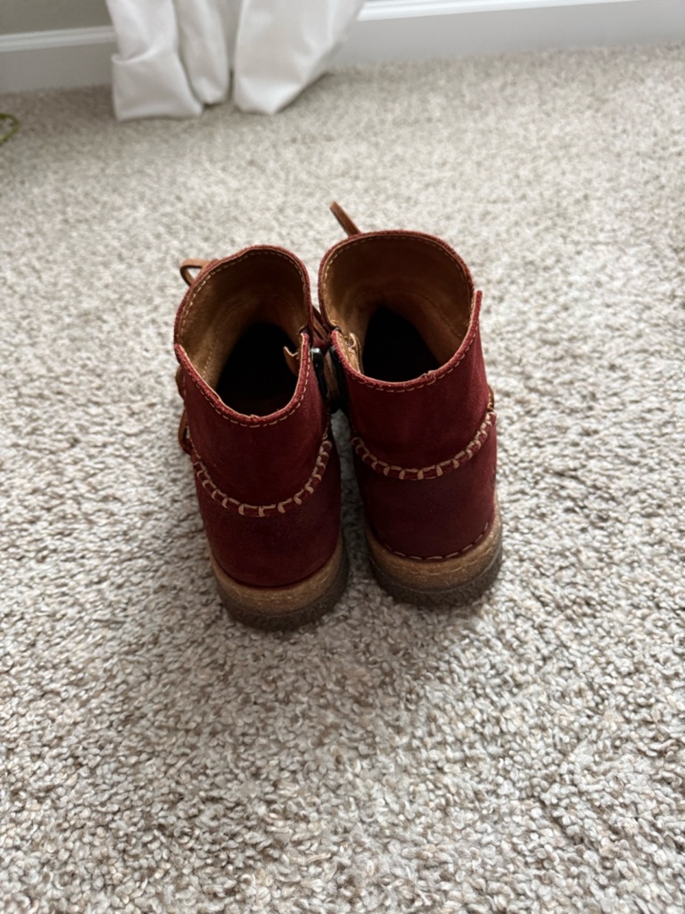 Born Women’s Red Suede Lace-Up Ankle Boots - Picture 3 of 8